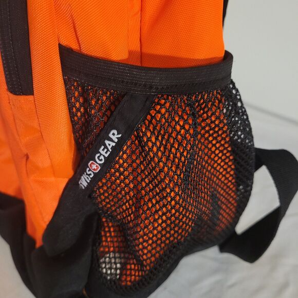 Swiss Gear Airflow Orange/black Back Pack Pockets/zippers - Picture 4 of 11